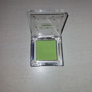 Vibrant Green Eyeshadow